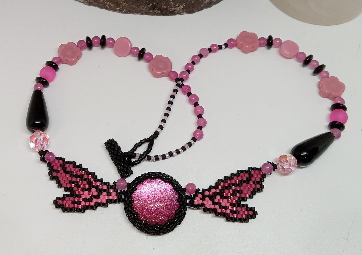 Fairy Flutter necklace (pink)